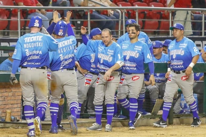 Yaquis saca el juego del honor