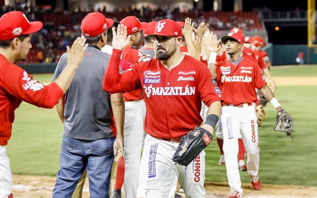 A base de palos, Venados conquista Serie Rosa