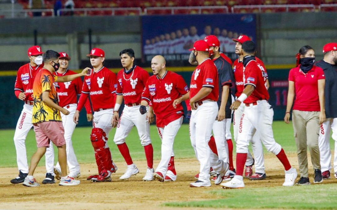 ¡Los Rojos dejan en el terreno a Águilas!