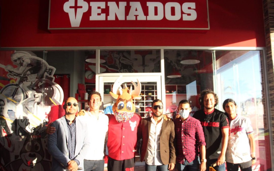 Venados Store celebra la apertura de su tienda Olas Altas