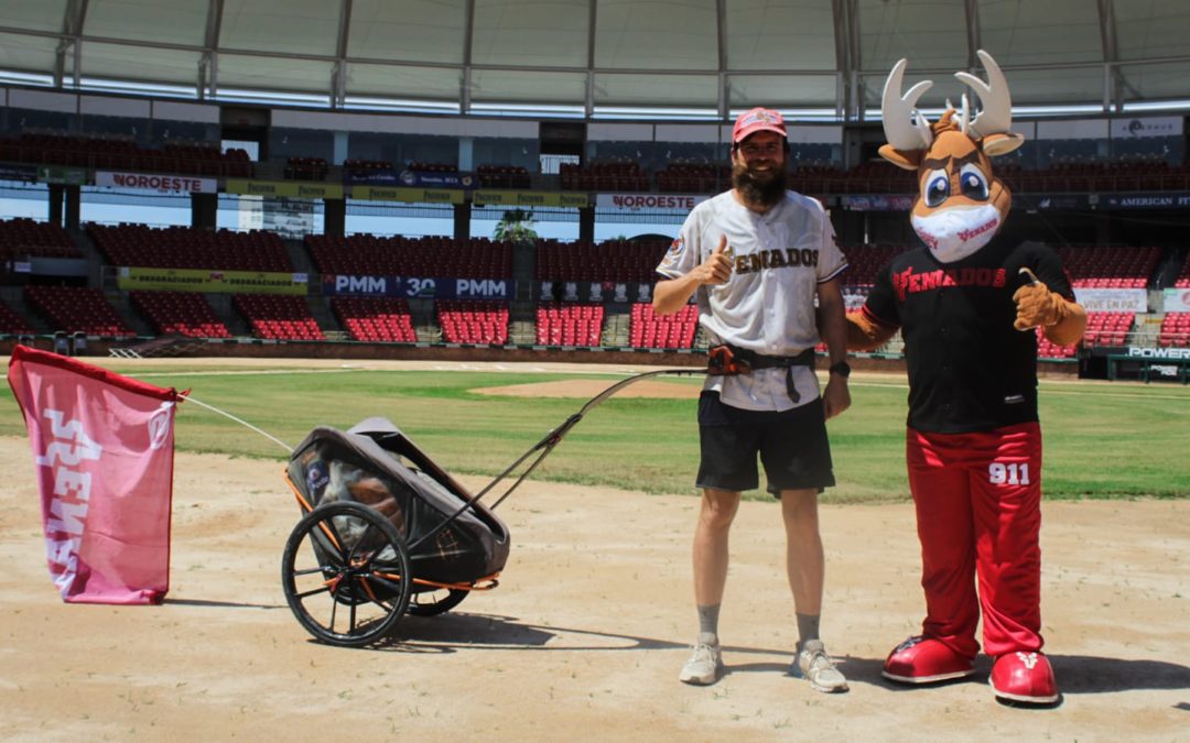 Club Venados de Mazatlán recibió a Jonas Deichmann en su recorrido por el mundo